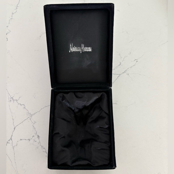 Neiman Marcus Silver Plated Longhorn Bull Wine Bottle Stopper with Box C. 1980's - Picture 6 of 8